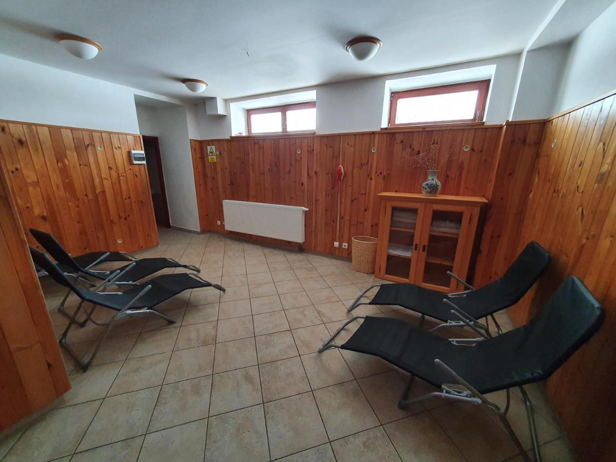 Hotel Zlatý Chlum Česká Ves Exterior foto